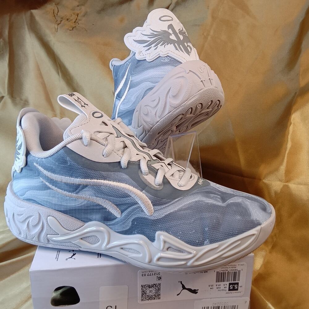 Puma LaMelo Ball MB.04 Lo Team Basketball Shoes Feather Grey Junior 5.5 EUR 37.5